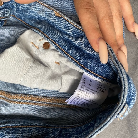 AE Ripped Mom Jeans - Picture 3 of 3